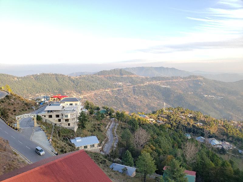 Rove Lodging - Three Bed Apartment Murree - image 3