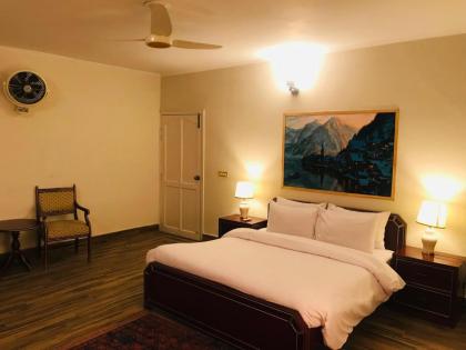 The Sarai Suites - image 4